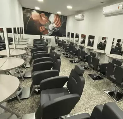 Escola Ana Hickmann JD Nakamura