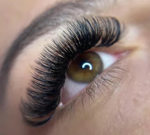 Extensão de Cílios Alto Caiçaras